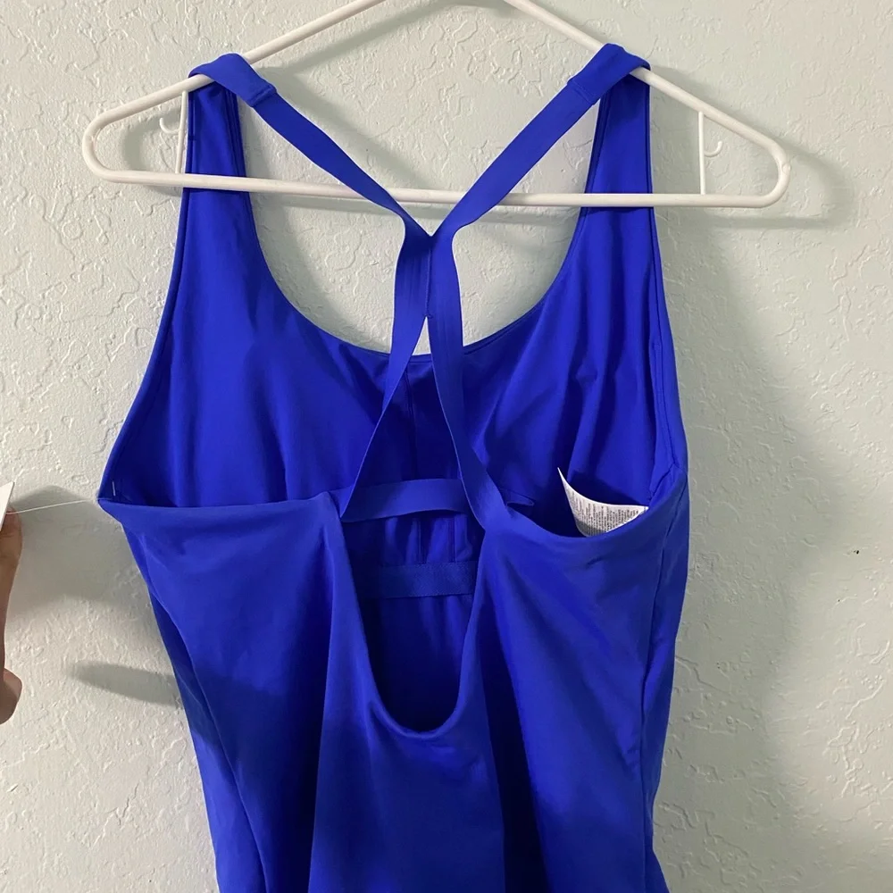 Athleta Malibu Onepiece Swimsuit in blue - Picture 2 of 6